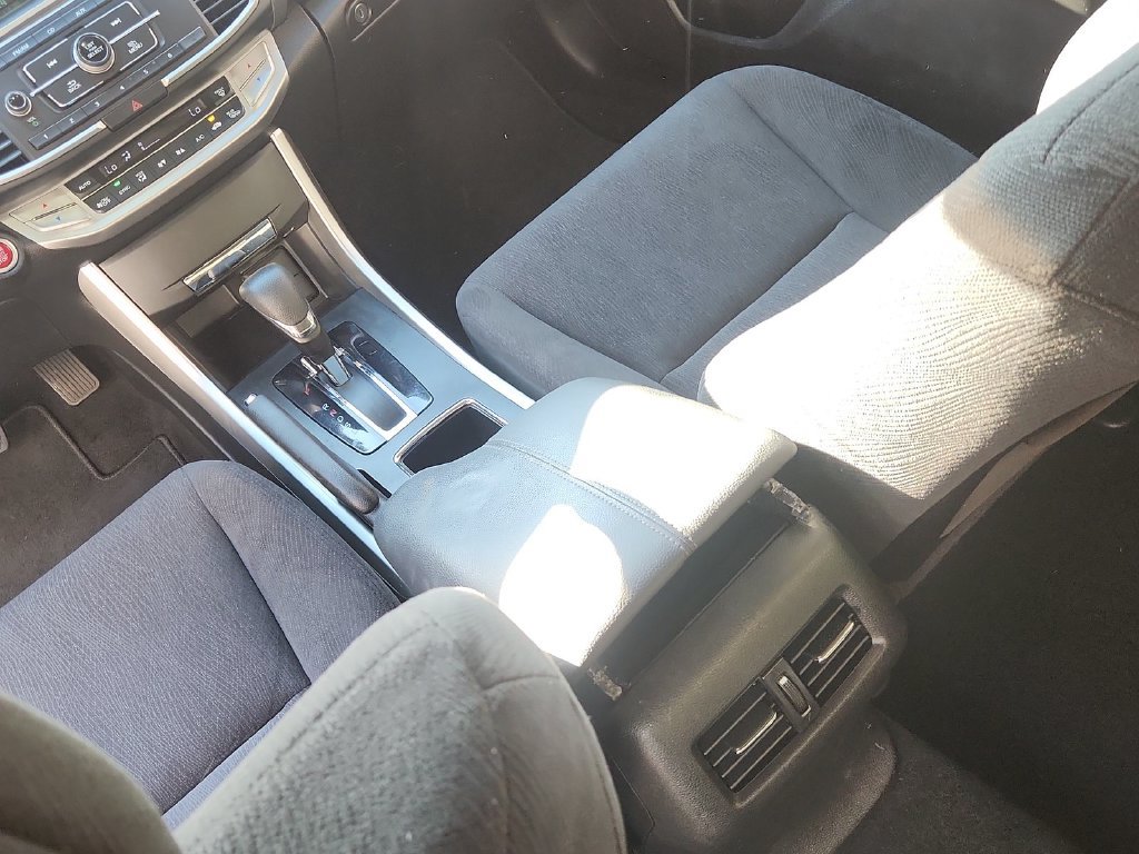 Used 2013 Honda Accord EX image 24