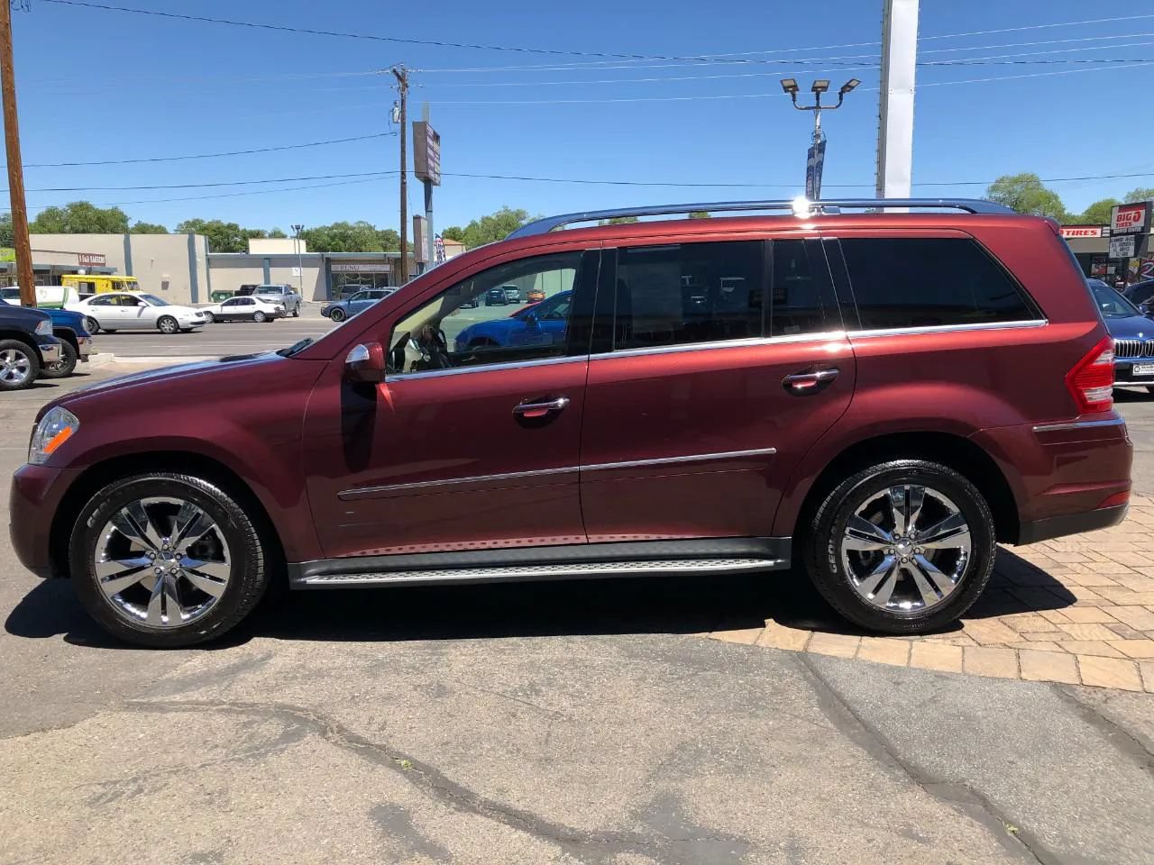 Used 2010 Mercedes-Benz GL 450 4MATIC image 5