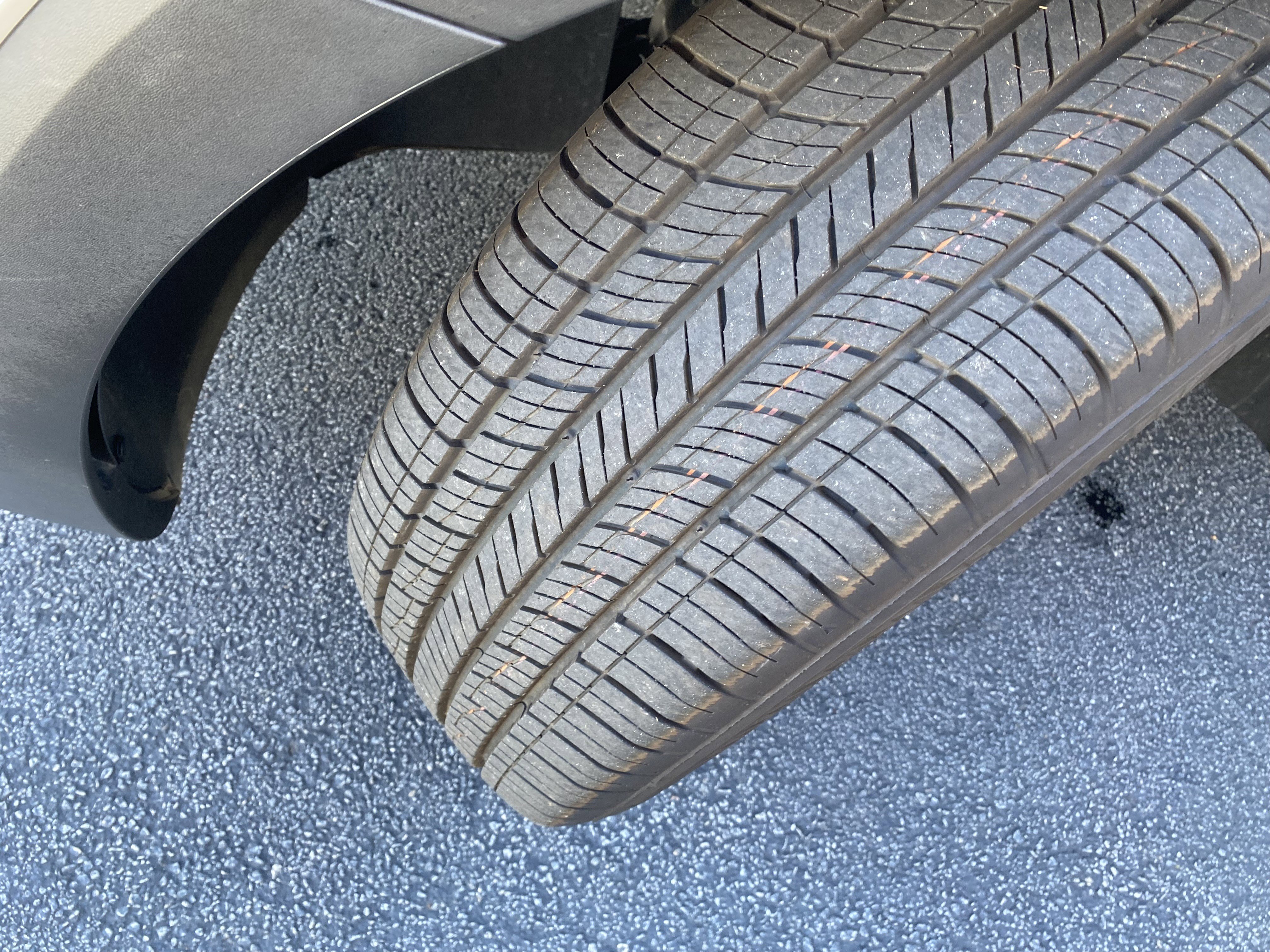 Used 2022 Kia Telluride EX image 12