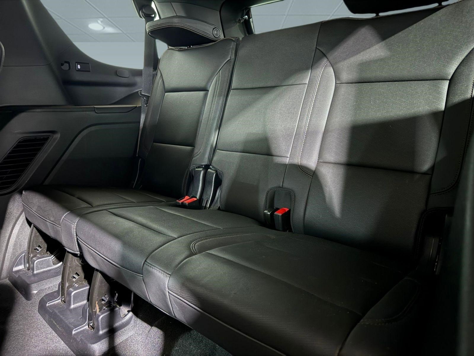 Used 2024 Chevrolet Tahoe High Country image 39