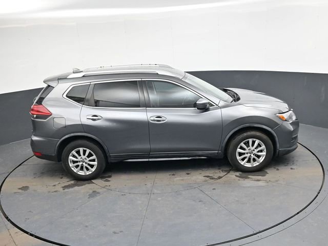 Used 2018 Nissan Rogue SV image 19