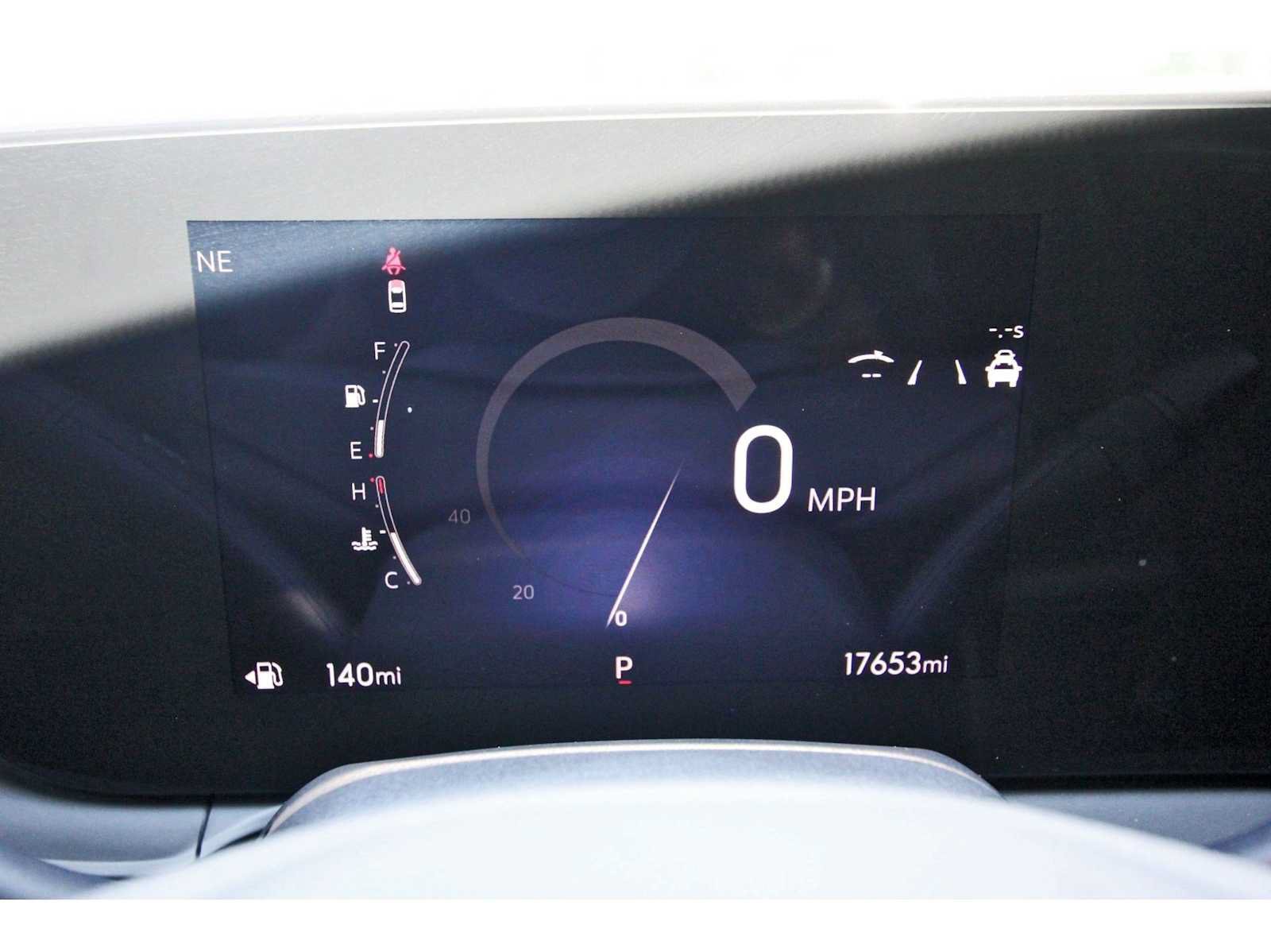 Used 2024 Buick Envista Sport Touring w/ Convenience I Package FWD image 14
