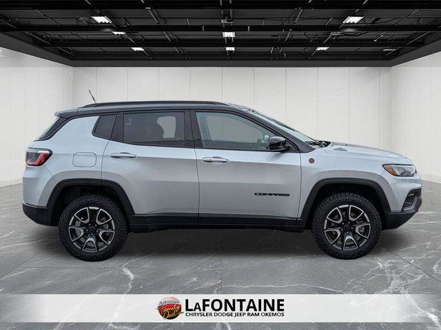 Certified 2025 Jeep Compass Trailhawk image 6