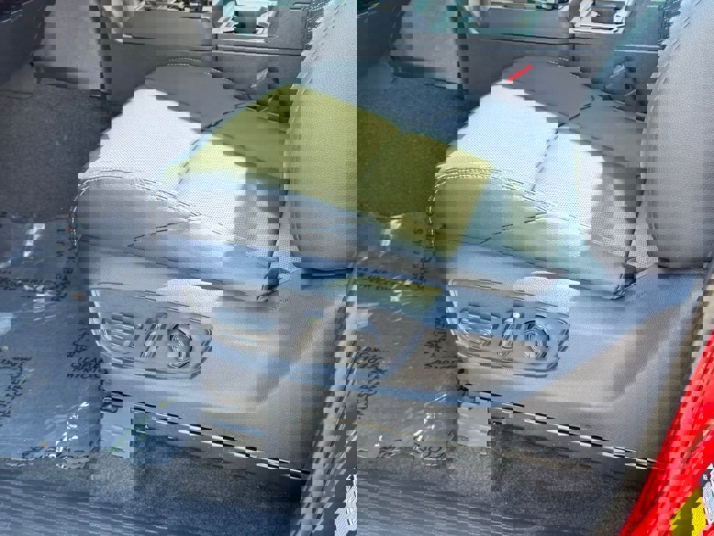 Used 2026 Toyota Tacoma Limited image 24