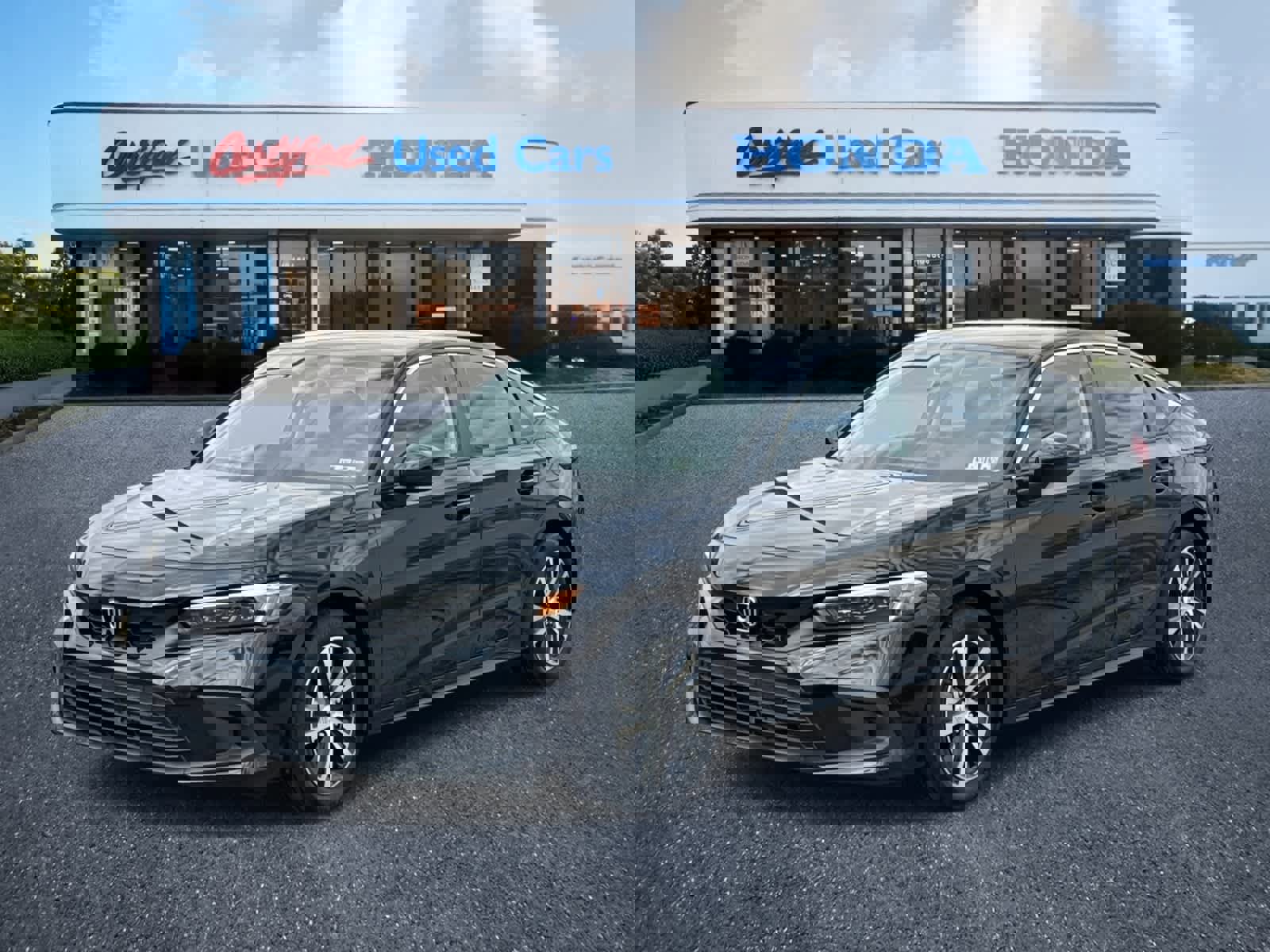 Used 2023 Honda Civic LX image 1