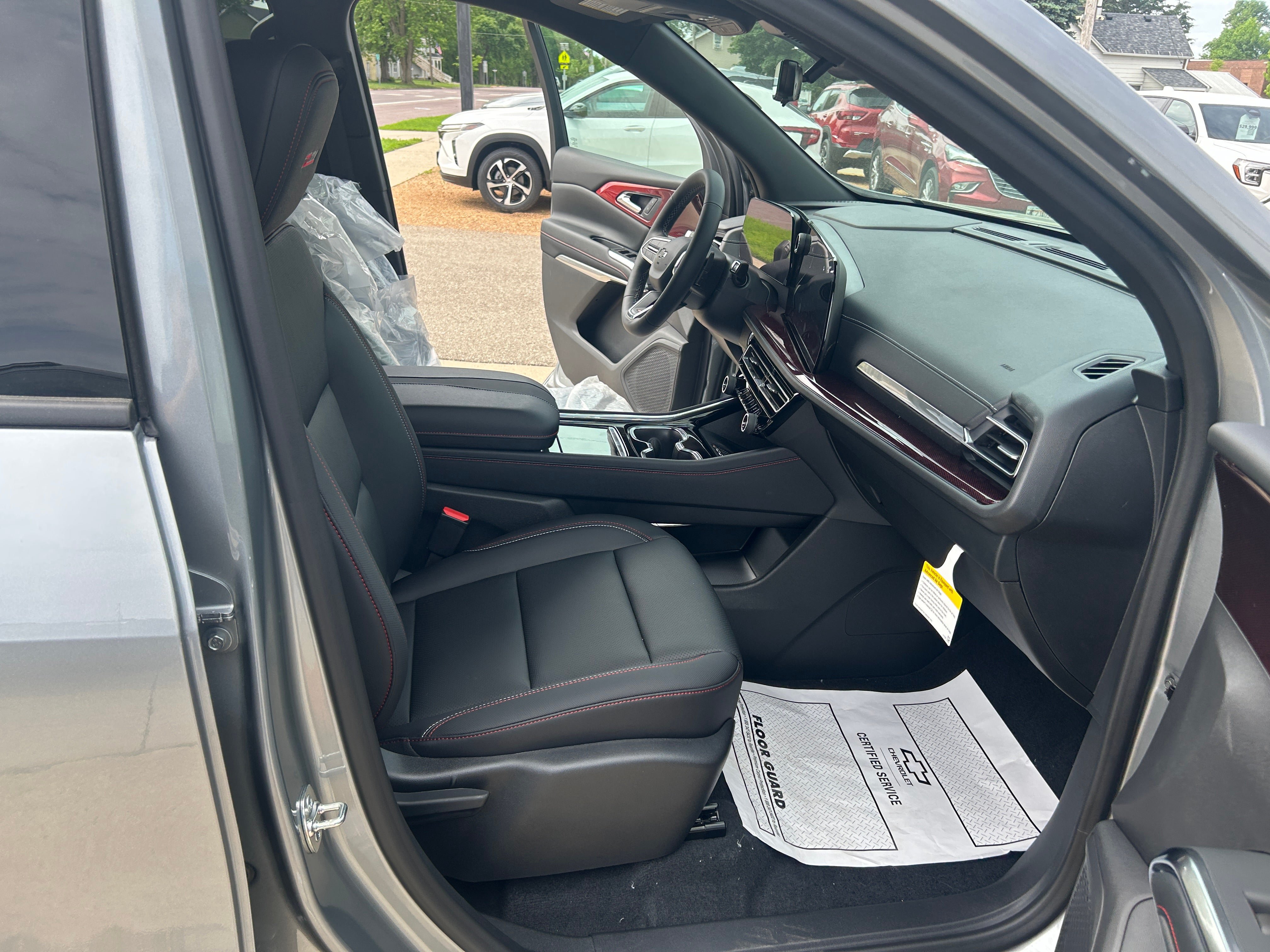 New 2026 Chevrolet Traverse Z71 w/ Driver Confidence Package AWD/4WD image 26