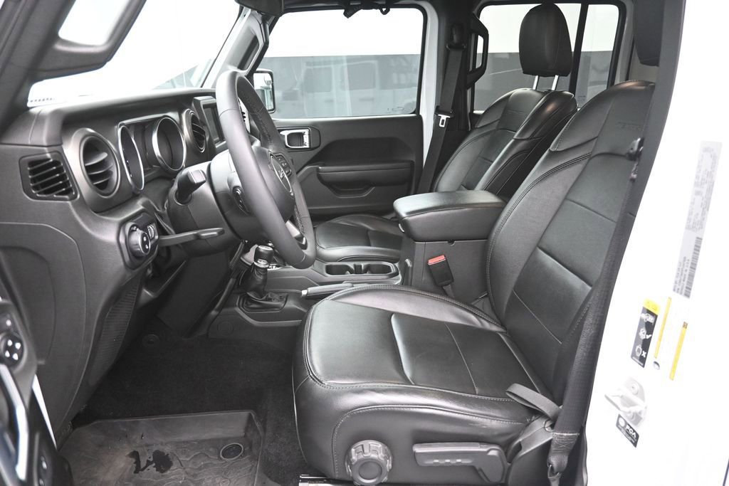 Used 2023 Jeep Gladiator Sport AWD/4WD image 18