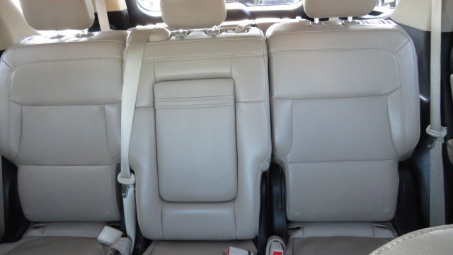 Certified 2023 Ford Explorer Limited image 8