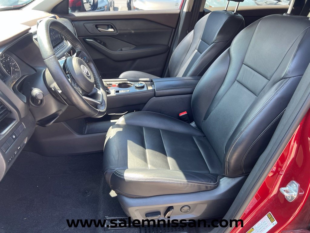 Certified 2023 Nissan Rogue SL AWD/4WD image 9