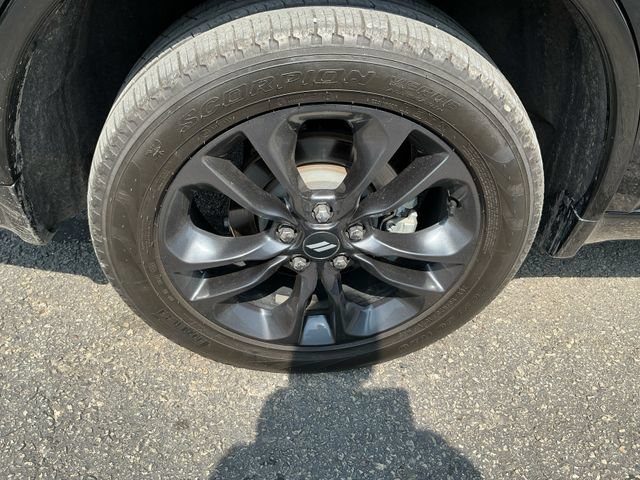 Used 2025 Dodge Durango GT AWD/4WD image 19