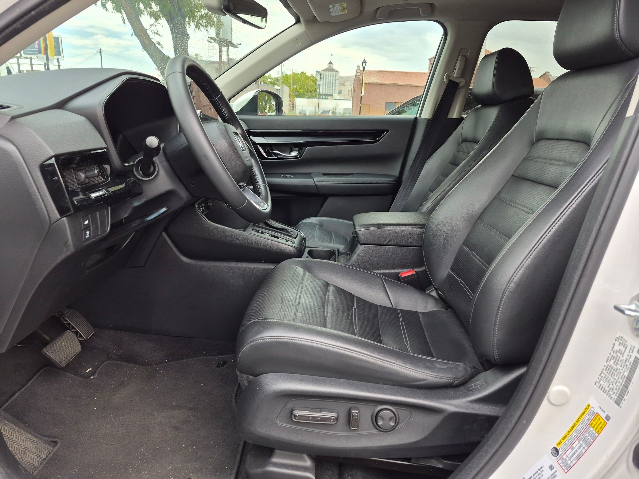 Used 2024 Honda CR-V EX-L image 17