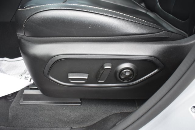 Used 2024 Jeep Grand Cherokee Limited 4xe AWD/4WD image 13