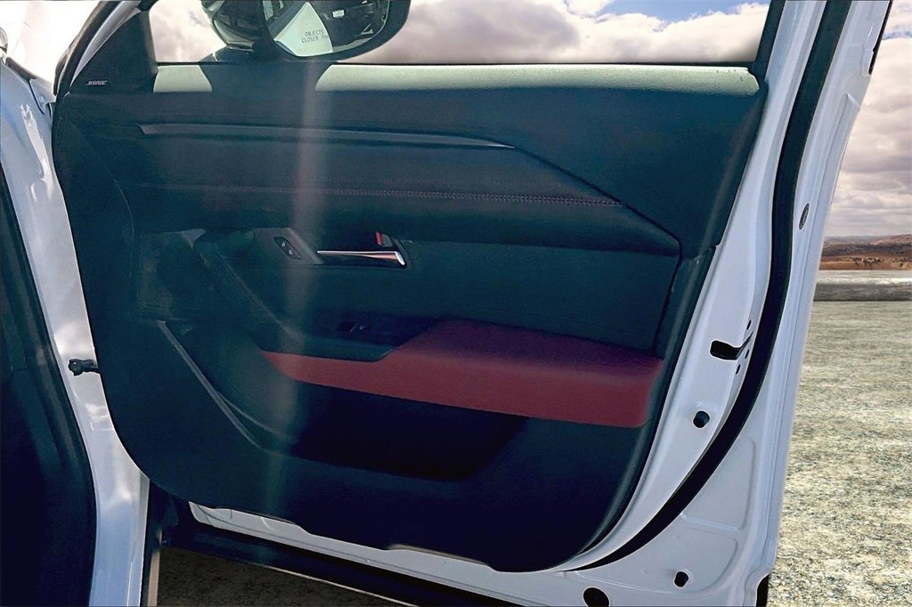 Used 2025 MAZDA CX-50 2.5 Hybrid w/ Premium Plus Pkg image 27