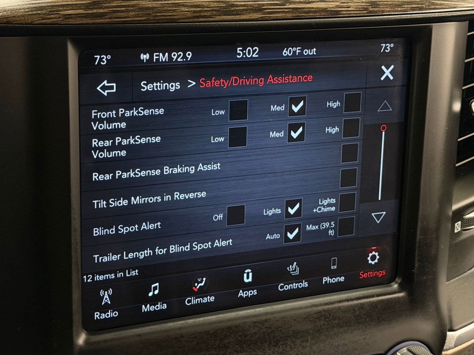 Used 2020 RAM 1500 Laramie AWD/4WD image 27