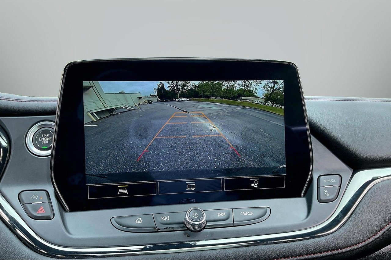 Used 2023 Chevrolet Blazer RS w/ Enhanced Convenience Package FWD image 14