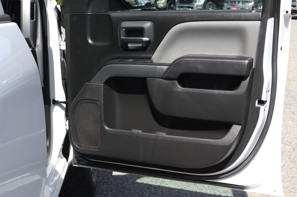 Used 2017 Chevrolet Silverado 1500 LT w/ All Star Edition AWD/4WD image 49