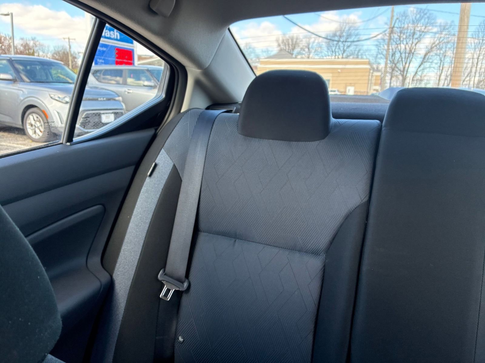 Used 2025 Nissan Versa SV image 40