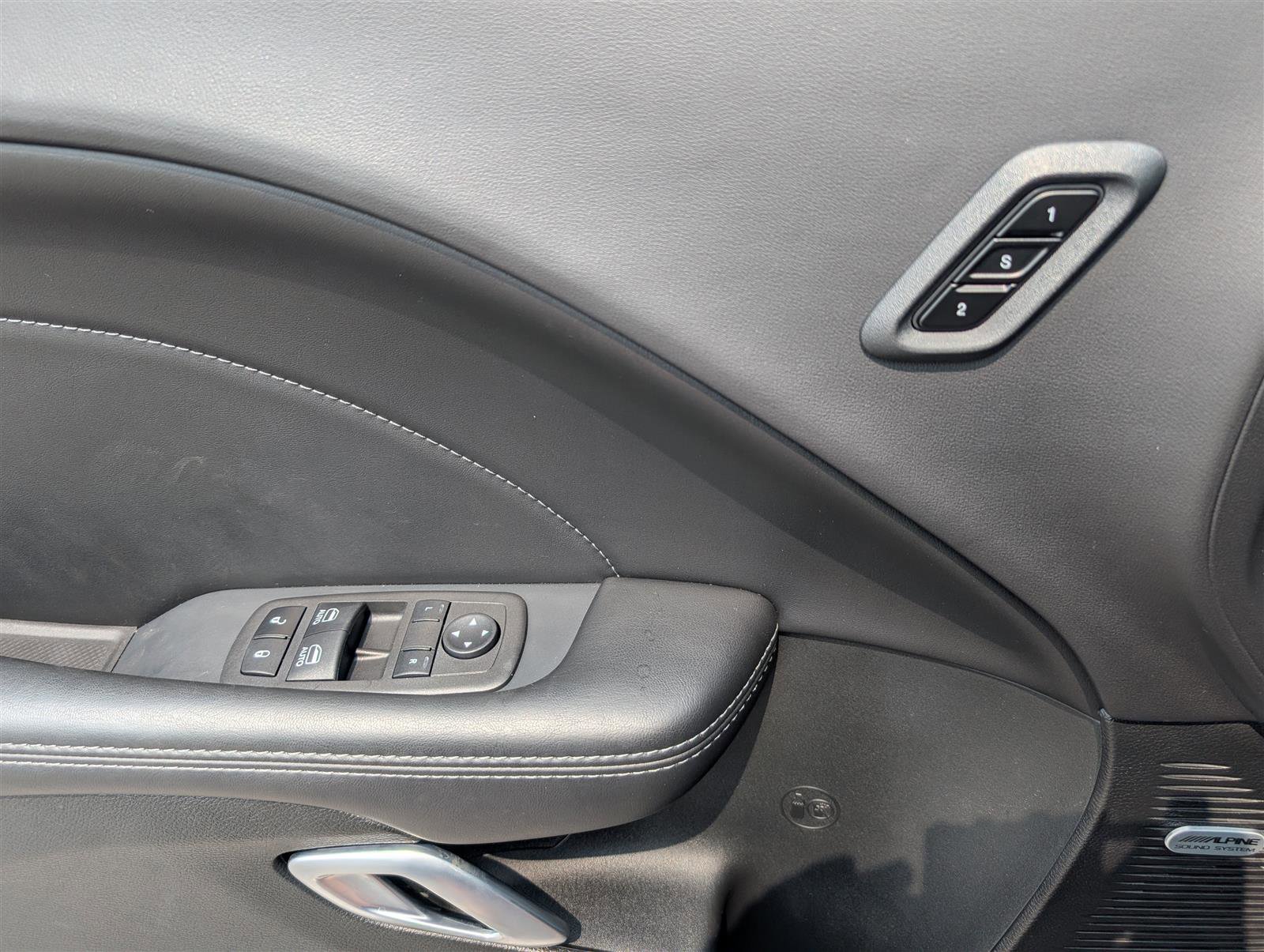 Used 2023 Dodge Challenger R/T w/ Plus Package image 18