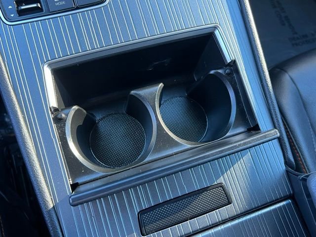 Used 2023 Toyota Sienna XSE image 32