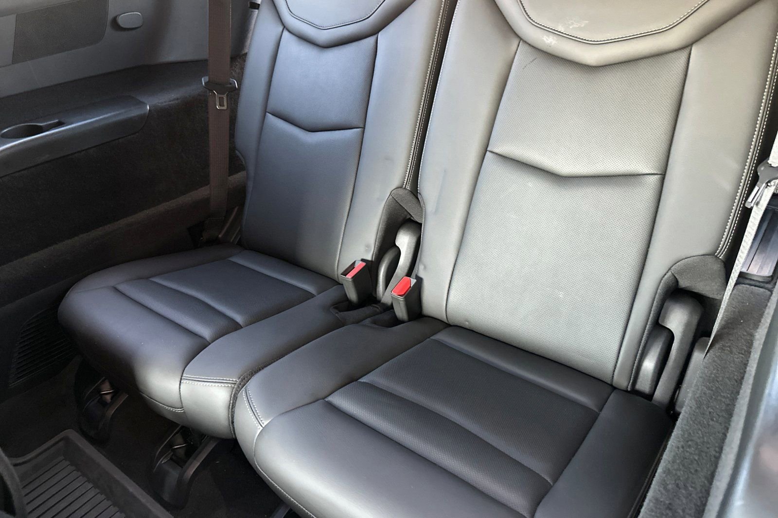 Used 2022 Cadillac XT6 Premium Luxury w/ Technology Package image 16