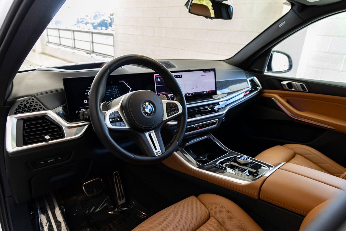 Used 2024 BMW X5 M60i image 18