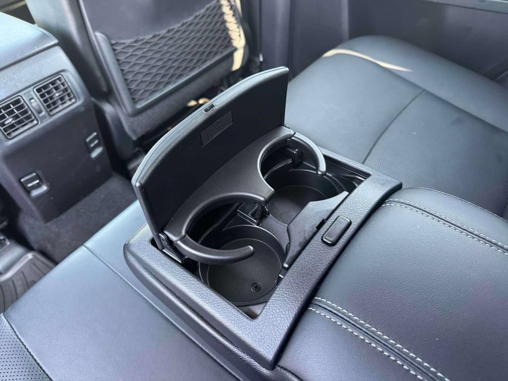 Used 2015 Toyota 4Runner Limited AWD/4WD image 15