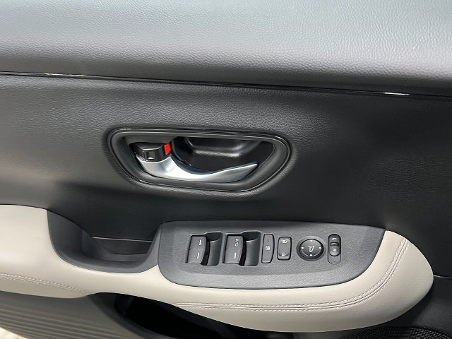 New 2025 Honda HR-V LX image 13