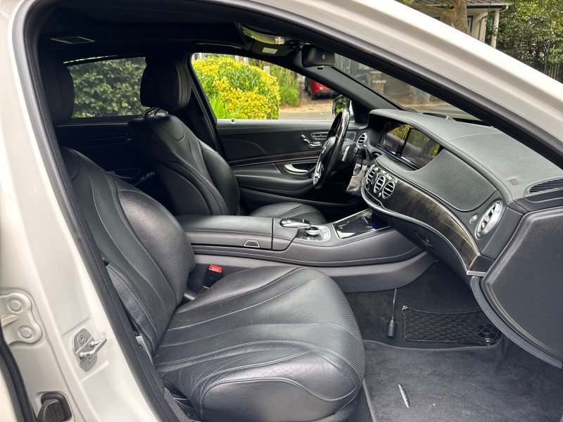 Used 2016 Mercedes-Benz S 550 Sedan image 30