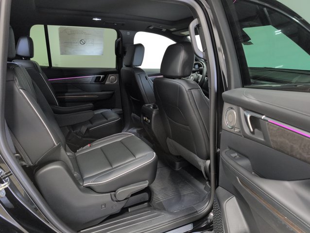 New 2026 Buick Enclave Avenir w/ Super Cruise Package AWD/4WD image 13