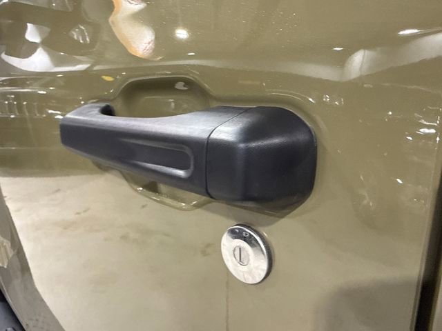 New 2026 Jeep Gladiator Sport AWD/4WD image 15
