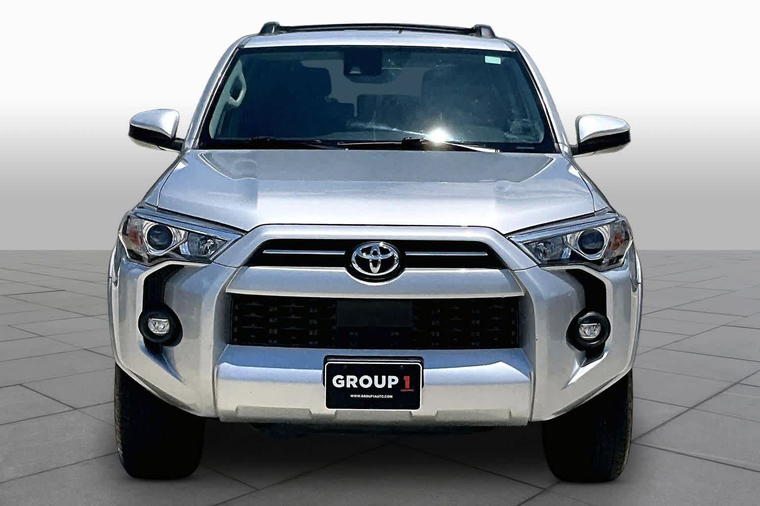 Used 2022 Toyota 4Runner SR5 RWD image 3