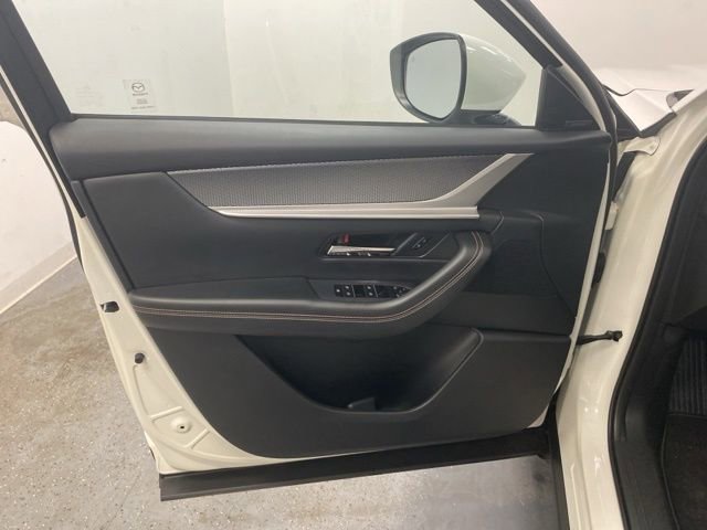 Used 2024 MAZDA CX-90 Plug-In Hybrid w/ Premium Pkg image 23