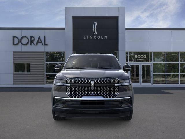 New 2026 Lincoln Navigator L Premier AWD/4WD image 6