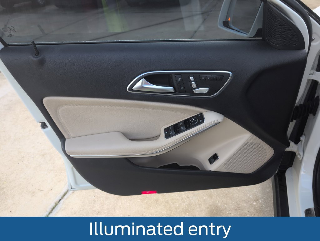 Used 2018 Mercedes-Benz GLA 250 image 30