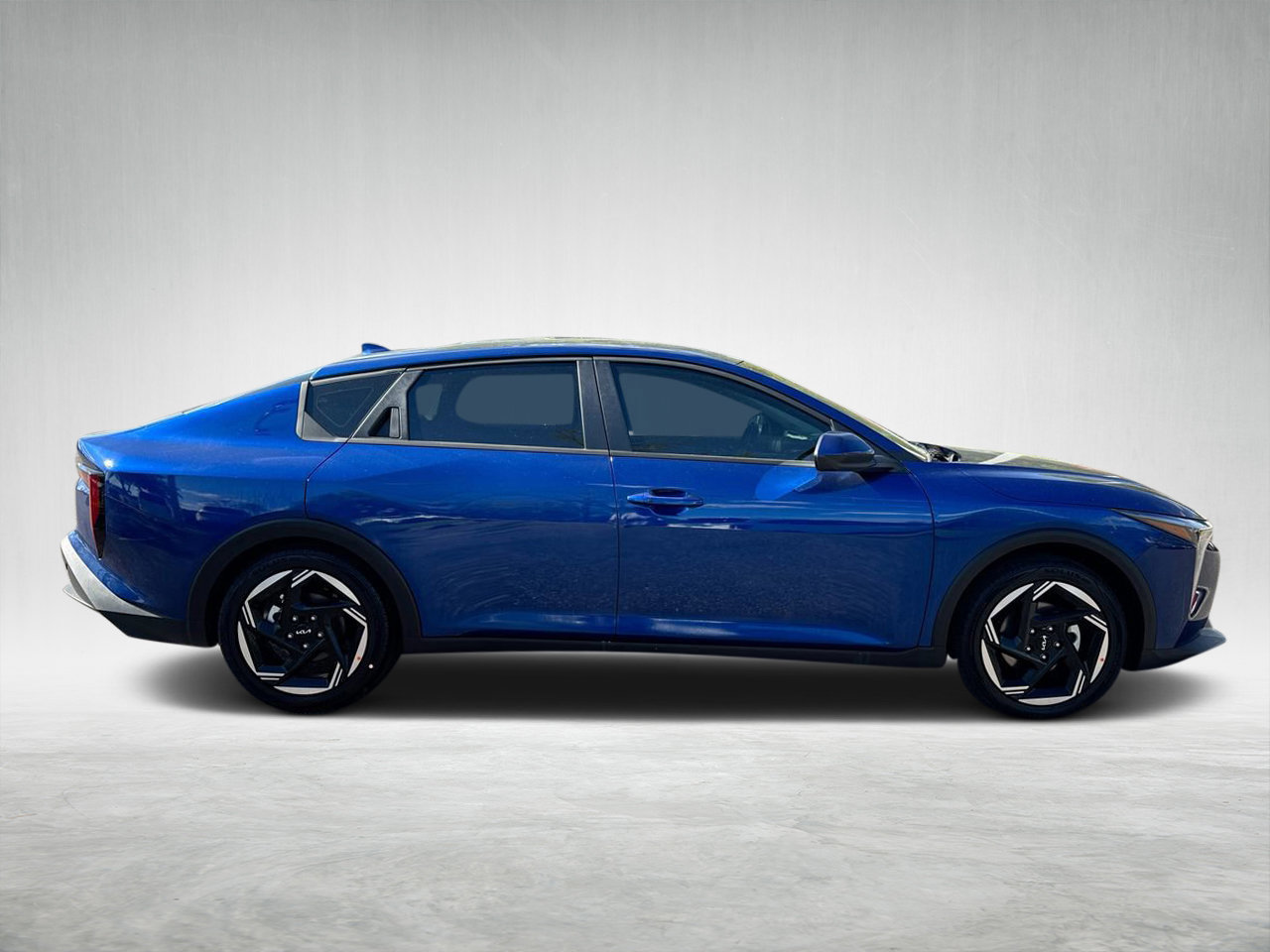 New 2025 Kia K4 EX image 2