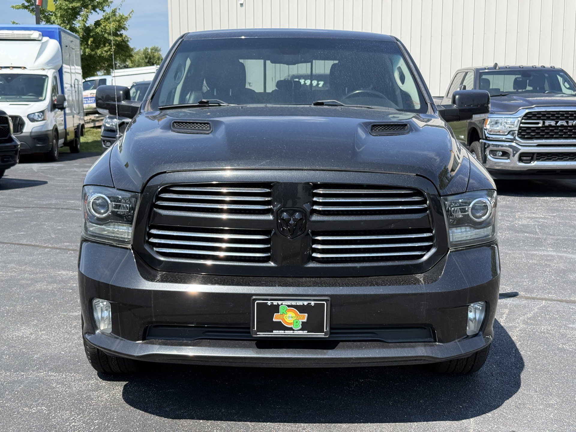 Used 2017 RAM 1500 Sport w/ Black Ram 1500 Sport Group AWD/4WD image 3