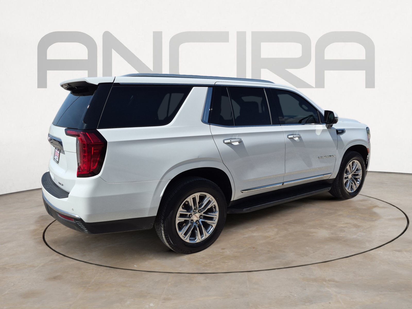 Used 2023 GMC Yukon SLT w/ SLT Luxury Package RWD image 10