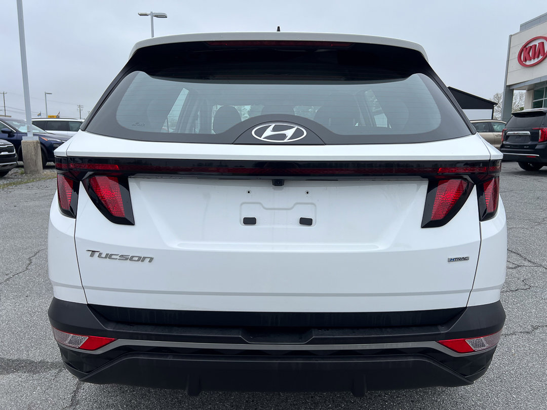 Used 2023 Hyundai Tucson SE image 15