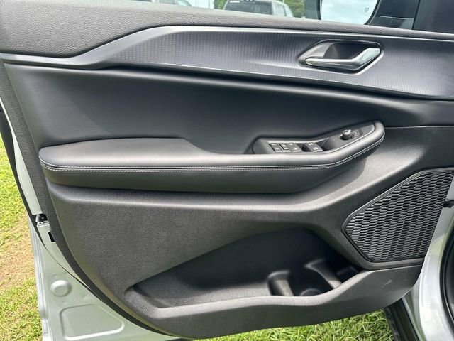 New 2025 Jeep Grand Cherokee L Laredo w/ Luxury Tech Group I image 24