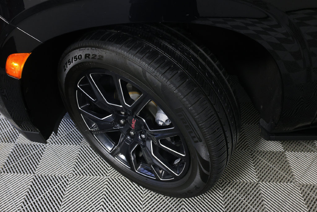Used 2023 GMC Yukon XL Denali RWD image 45