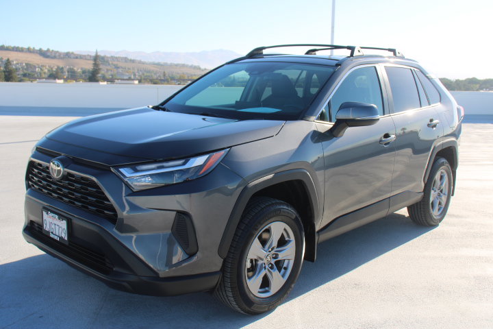 Certified 2023 Toyota RAV4 XLE w/ Convenience Package AWD/4WD image 6