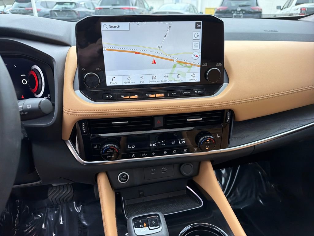 Used 2023 Nissan Rogue Platinum image 27