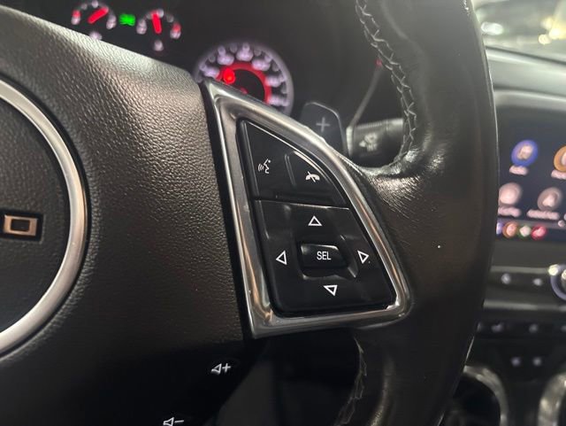 Used 2023 Chevrolet Camaro LT RWD image 23