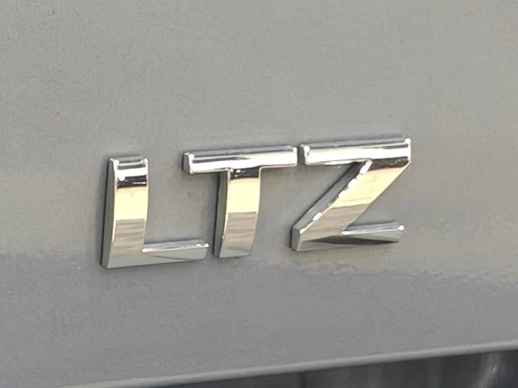 Used 2015 Chevrolet Silverado 3500 LTZ w/ Duramax Plus Package image 47