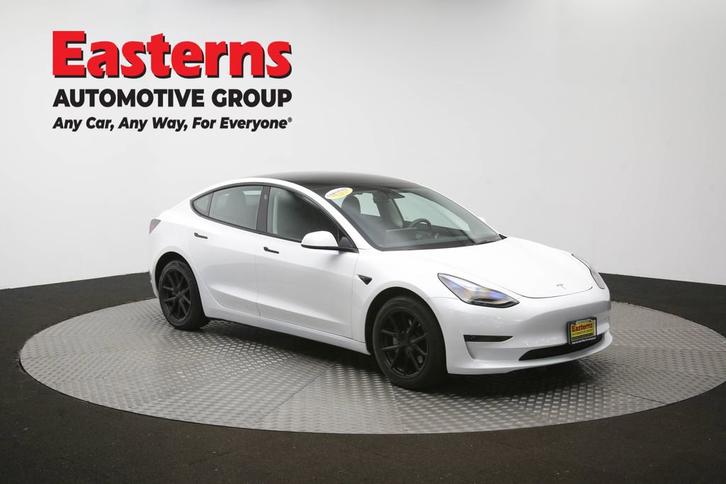 Used 2023 Tesla Model 3 Standard Range RWD image 43