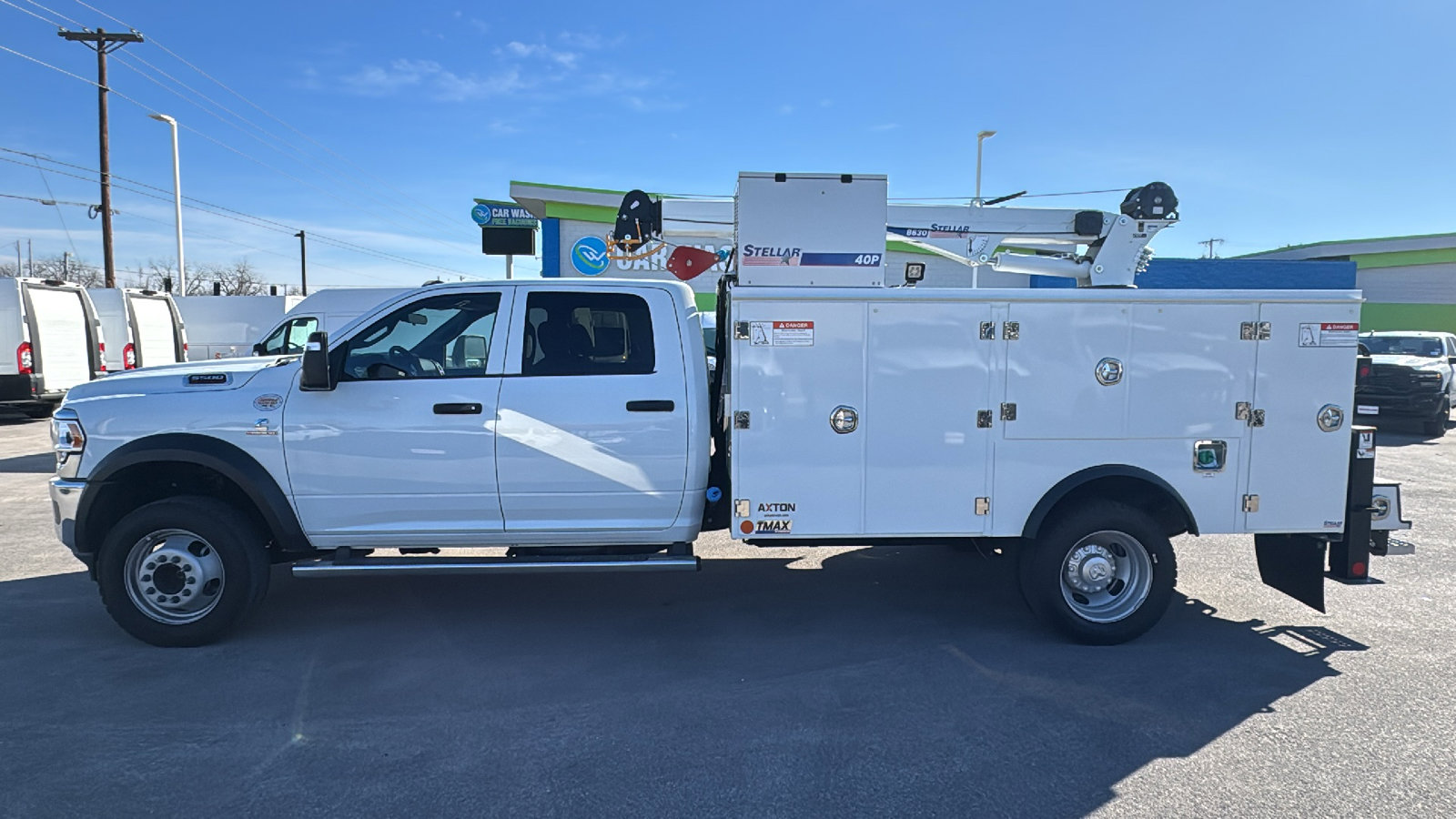 New 2024 RAM 5500 Tradesman w/ Chrome Appearance Group AWD/4WD image 8