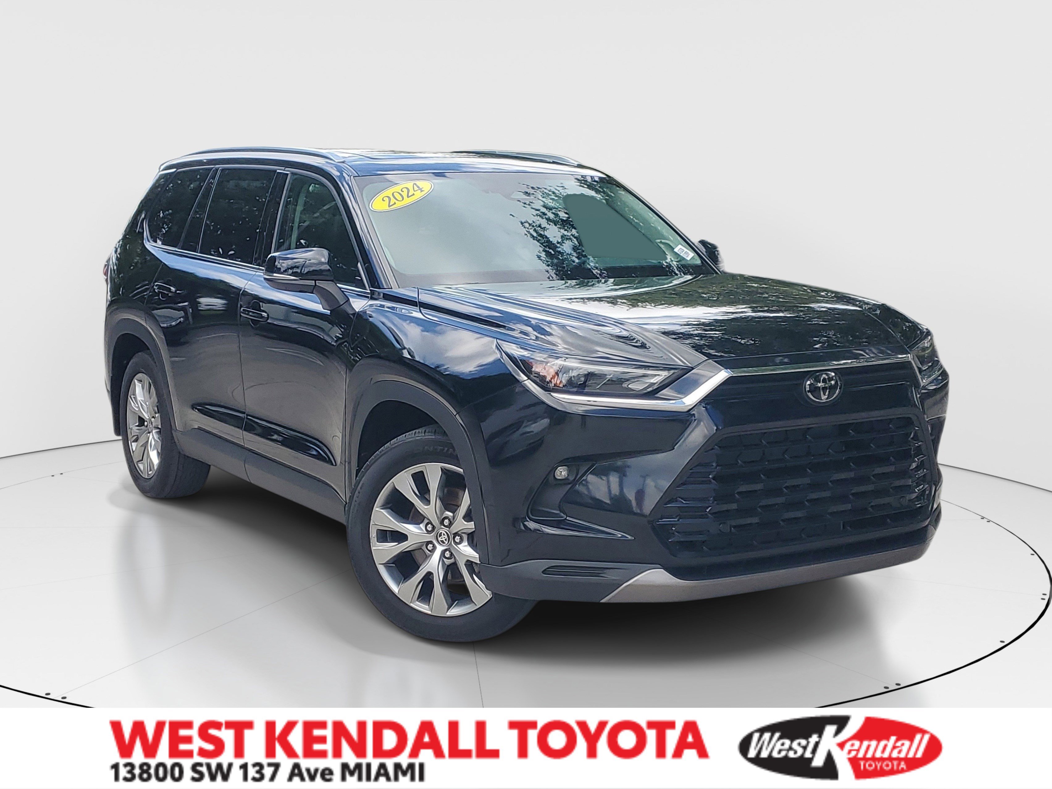 Used 2024 Toyota Grand Highlander FWD video 1