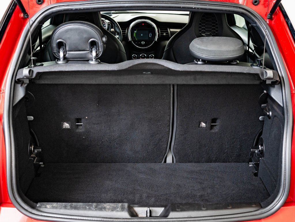 Used 2018 MINI Cooper John Cooper Works image 17