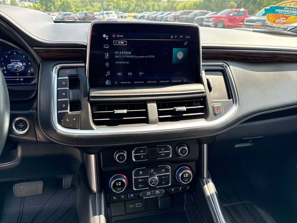 Certified 2024 Chevrolet Tahoe Premier w/ Premium Package 2 AWD/4WD image 18