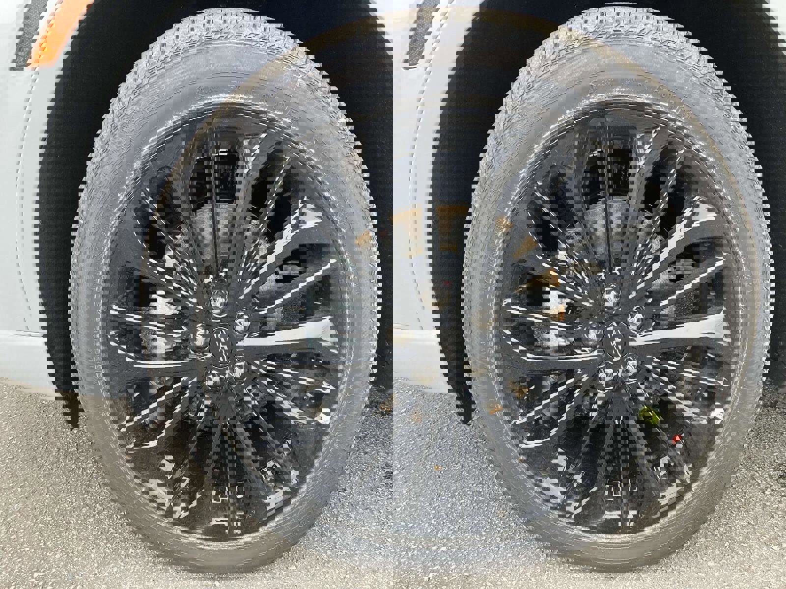 New 2025 Lincoln Corsair Reserve w/ Equipment Group 202A image 12